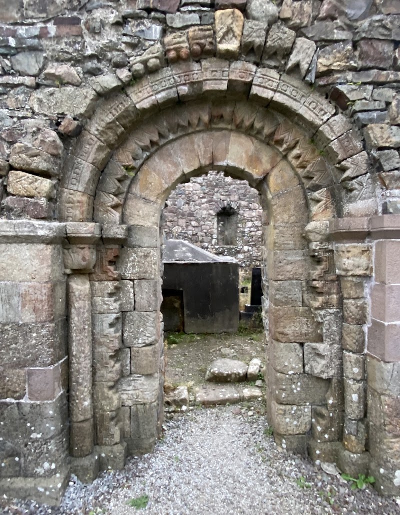 Aghadoe Church & Round Tower