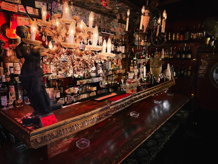 Albatross Golden Gai