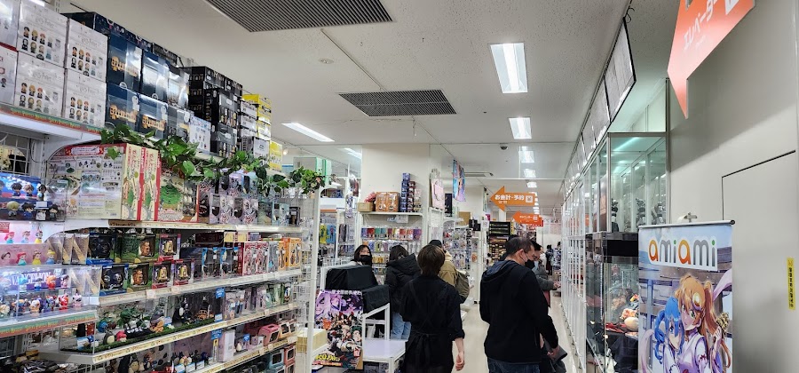 AmiAmi Akihabara