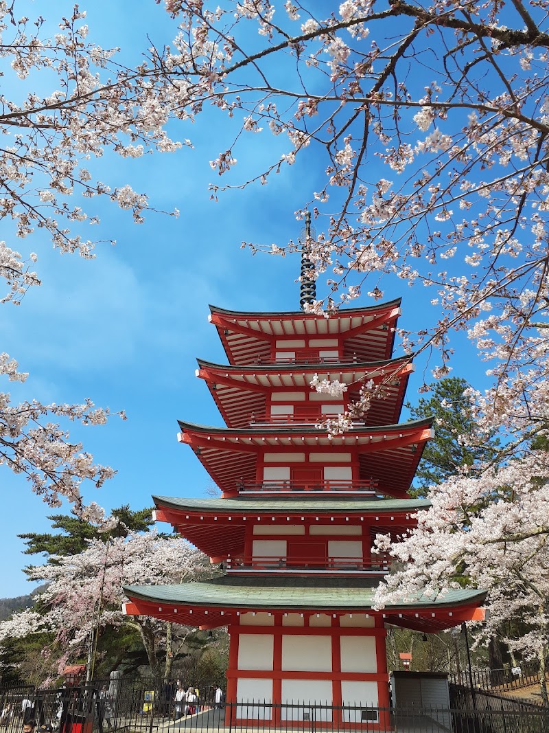 Arakurayama Sengen Shrine
