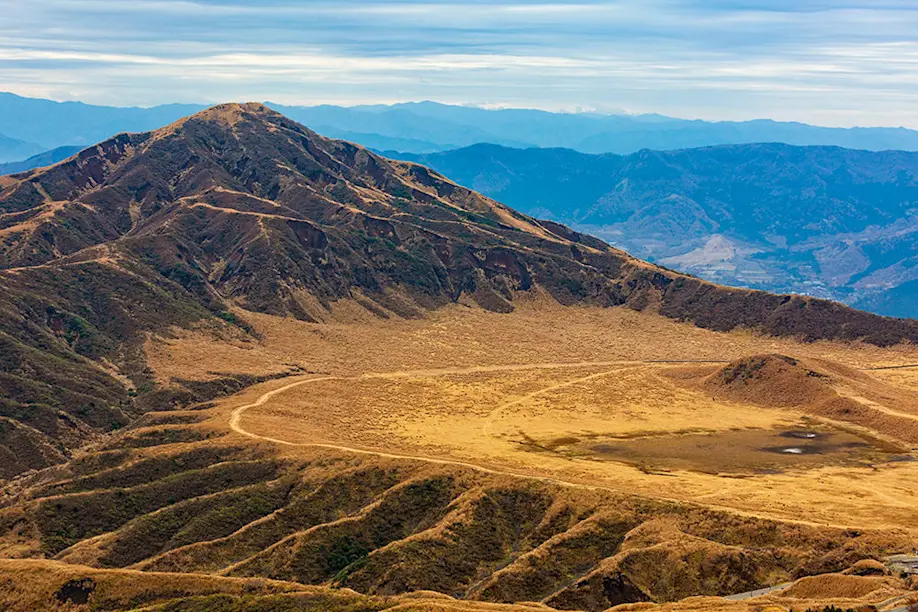 Aso Grasslands (Kusasenri)