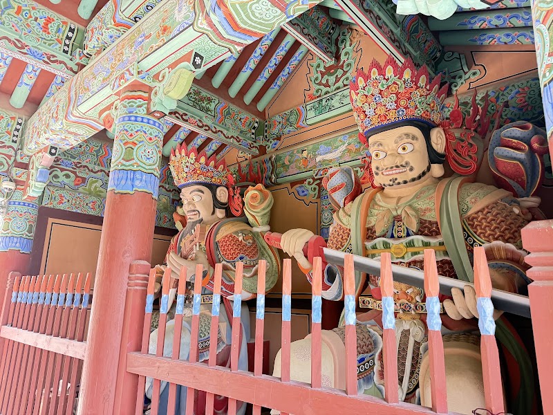 Beomeosa Temple