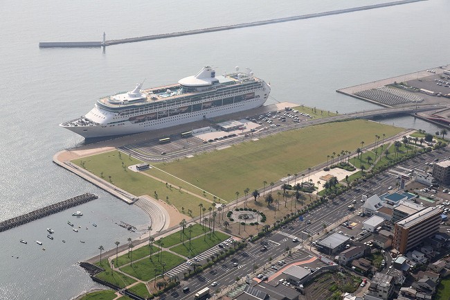 Beppu Bay Service Cruise