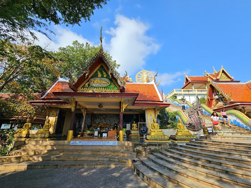 Big Buddha (Wat Phra Yai)