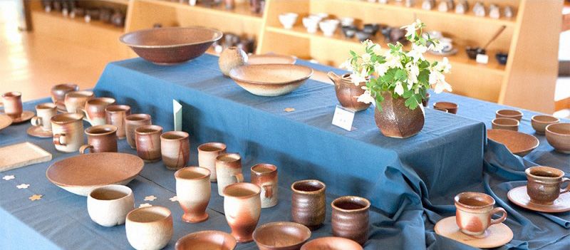 Bizen Pottery (Bizen-yaki)