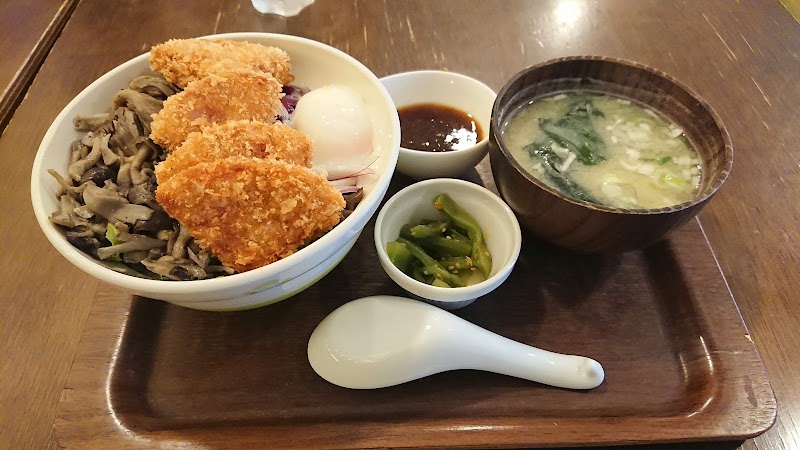 Bowls Donburi Cafe
