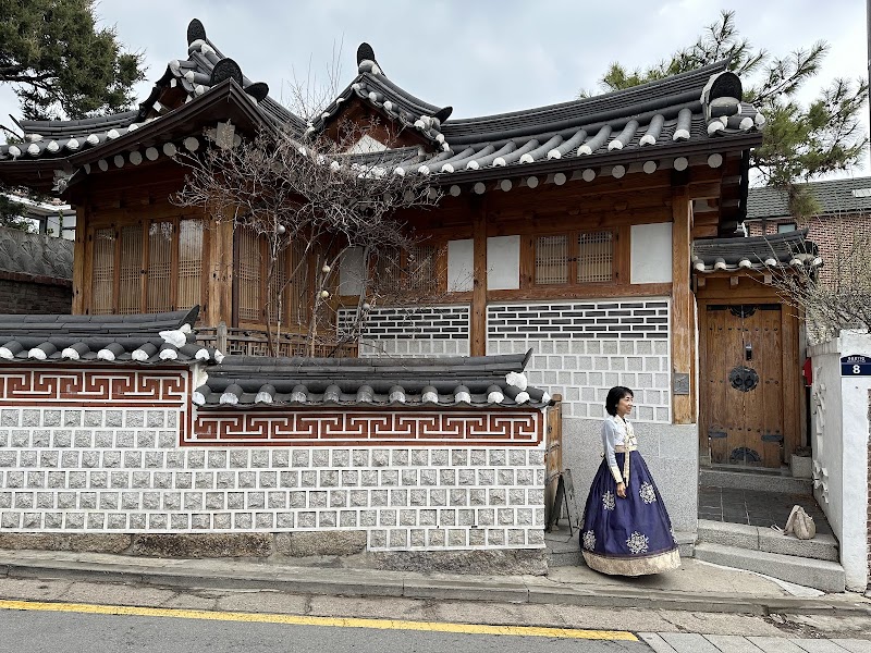Bukchon Hanok Village