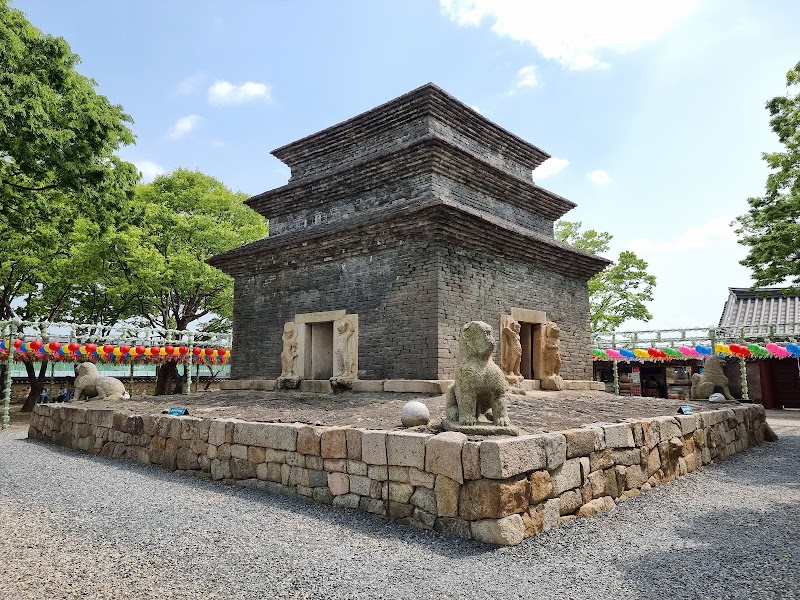 Bunhwangsa Temple