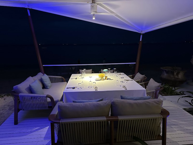 Catch Beach Club