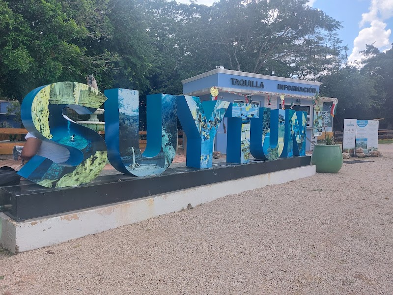 Cenote Suytun