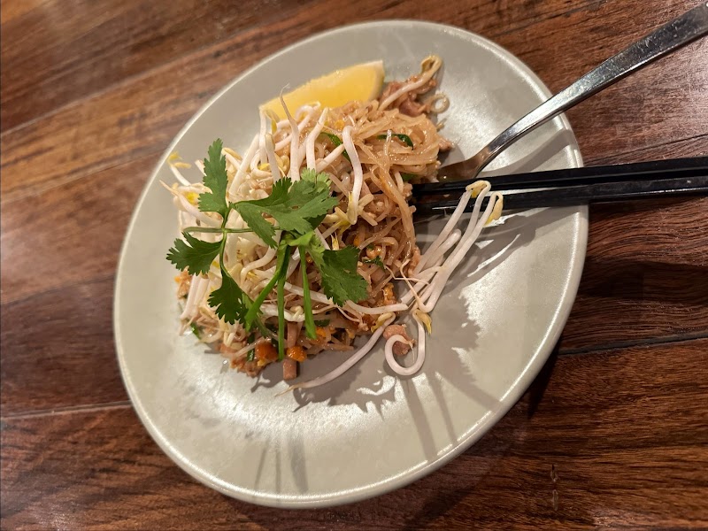 Chat Thai