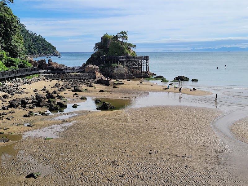 Dadaepo Beach