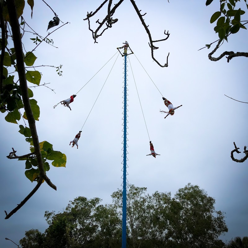 Danza de los Voladores