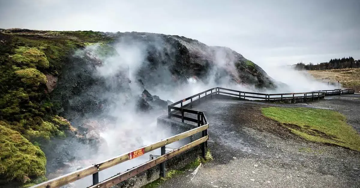 Deildartunguhver Hot Spring