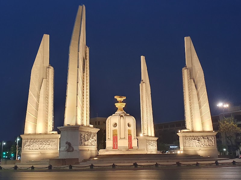 Democracy Monument