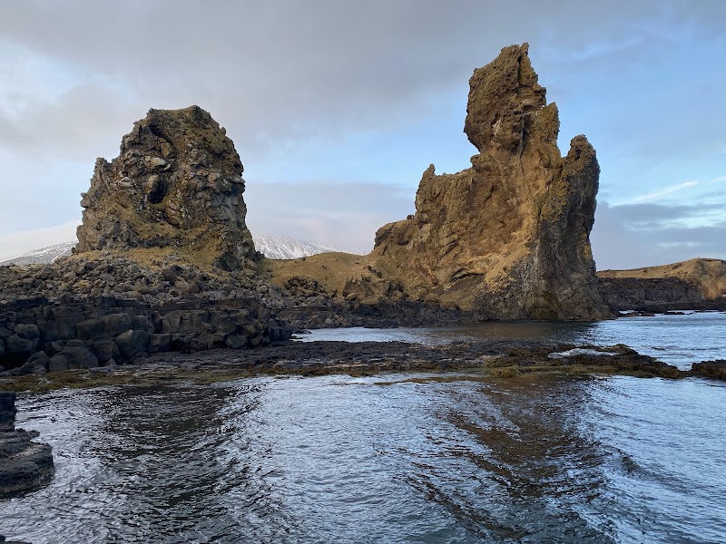 Djúpalónssandur Black Beach