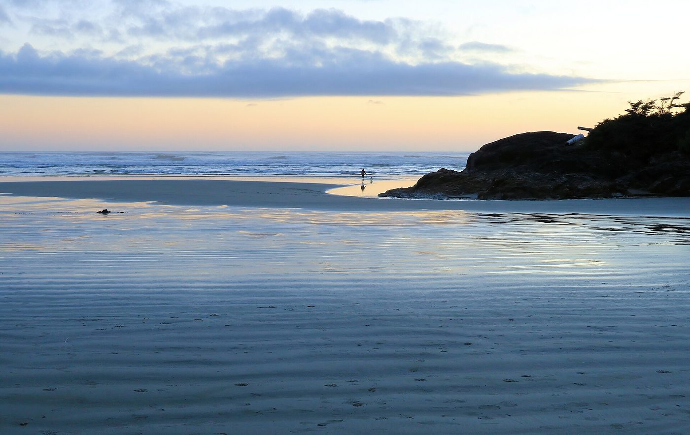 Dog's Bay Beach