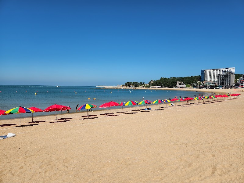Eurwangni Beach