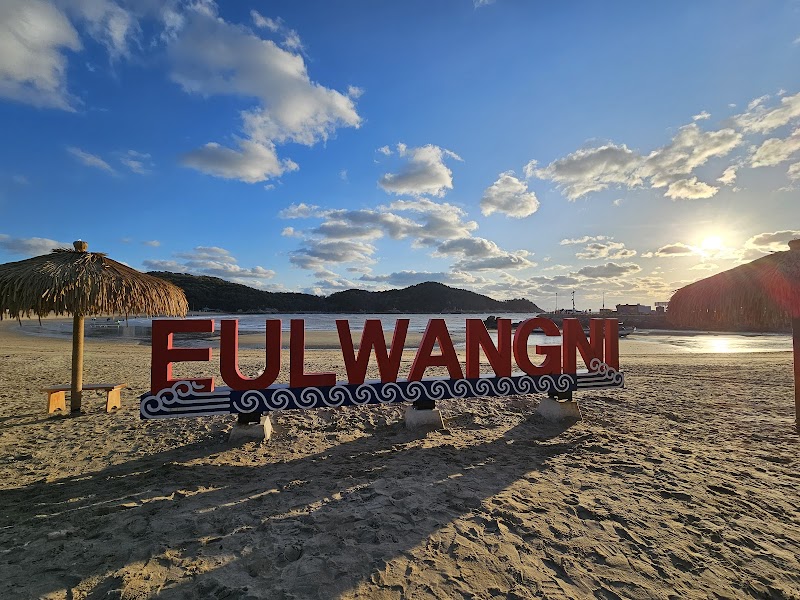 Eurwangni Beach
