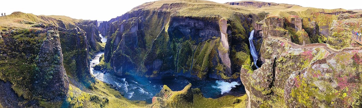 Fjaðrárgljúfur Canyon