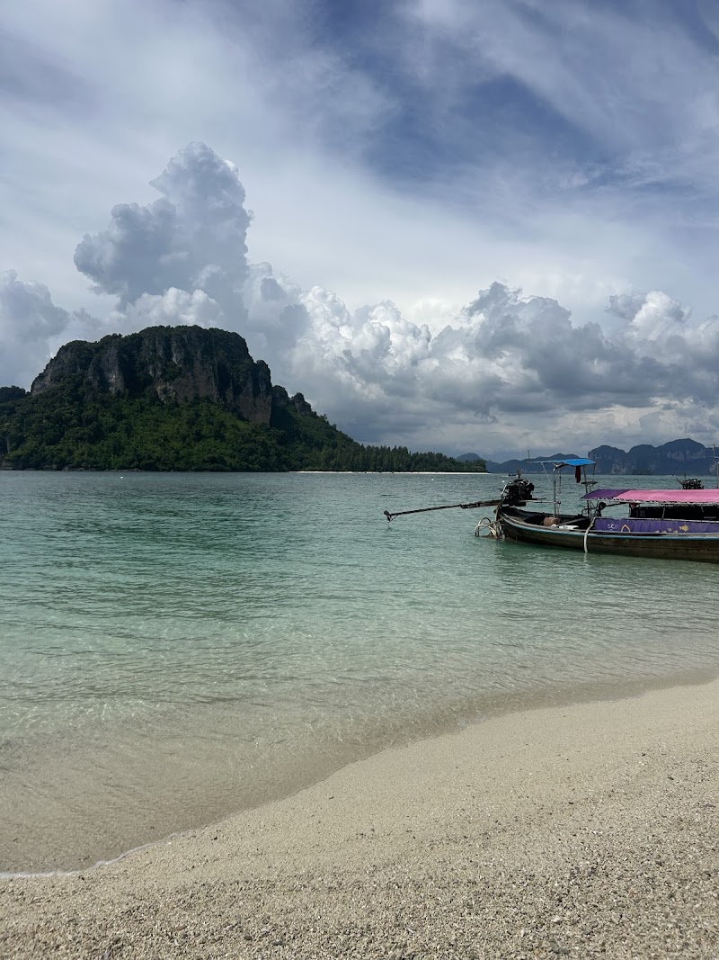 Four Islands Tour