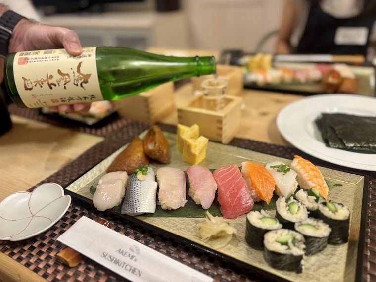 AKEMI's SUSHiKiTCHEN