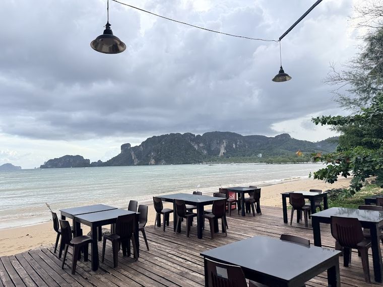 KoDam Kitchen Oceanview