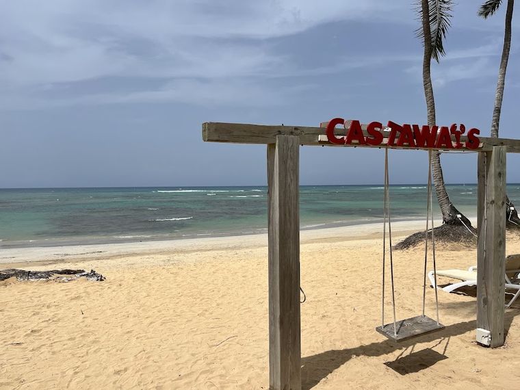 Castaways Bistro