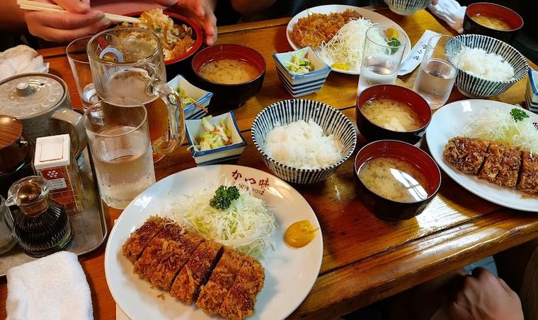 Katsutaste Tonkatsu