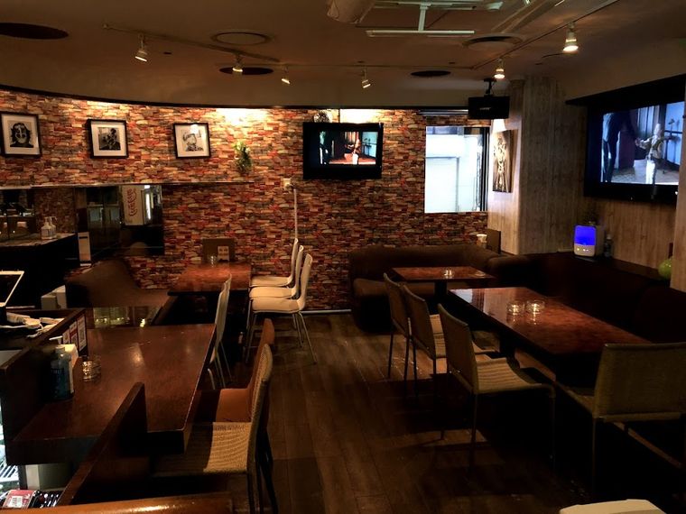 KARAOKE&DINNING Bar Amici