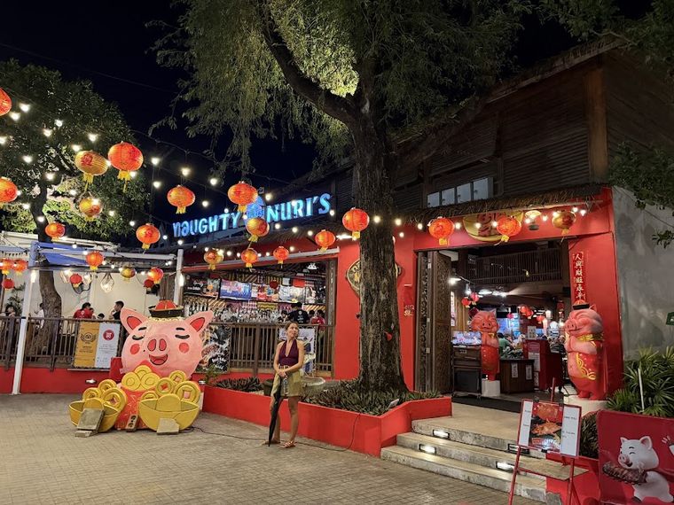 Naughty Nuri’s Phuket