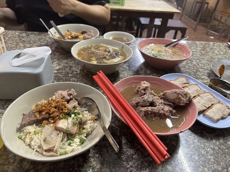 Go Benz Rice Porridge Phuket