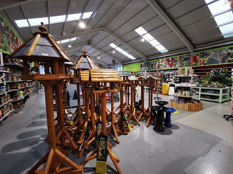 Hanleys Garden Centre