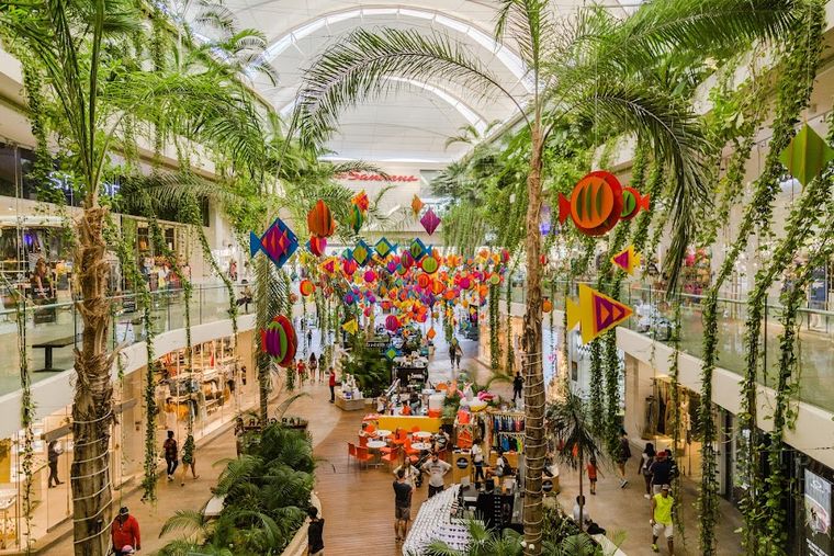 Quinta Alegría Shopping Mall
