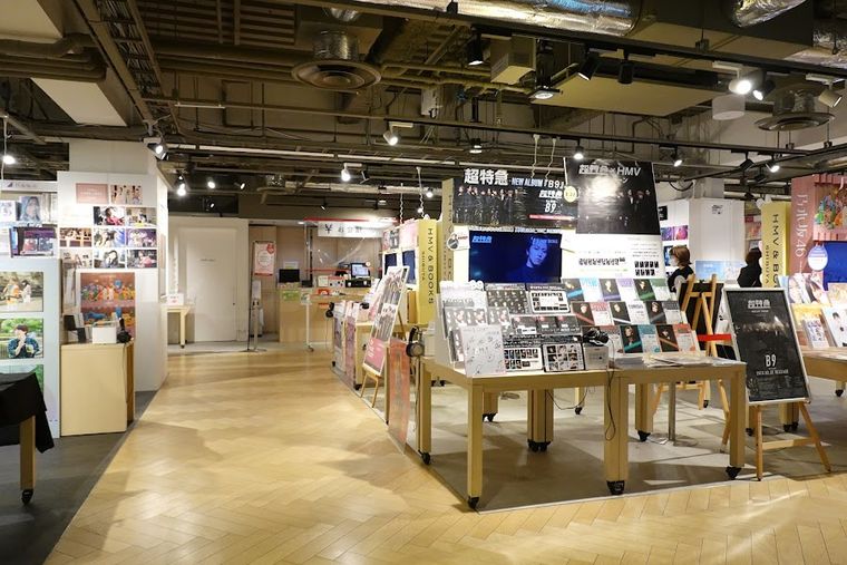 HMV&BOOKS SHIBUYA