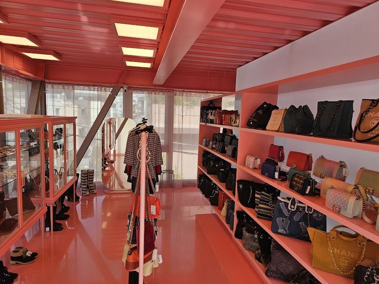 AMORE Wardrobe & Archive