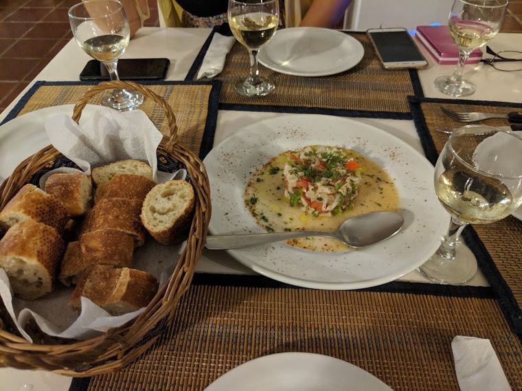 HACIENDA GRILL - BAR