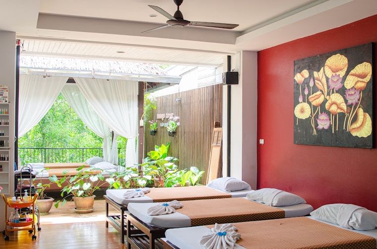 Massage Corner
