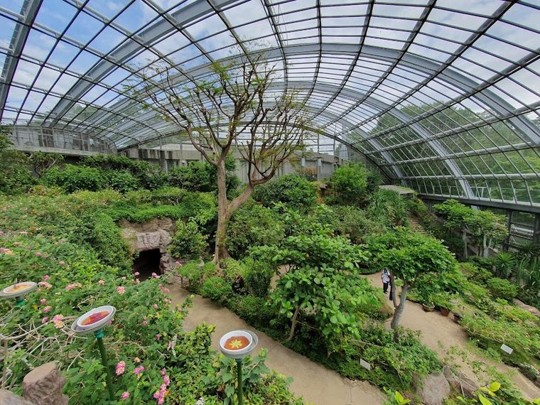 Tama Zoological Park
