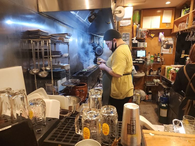Shinjuku no kemuri yakitori izakaya