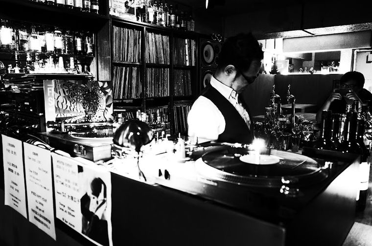Takadanobaba Bar Stereo