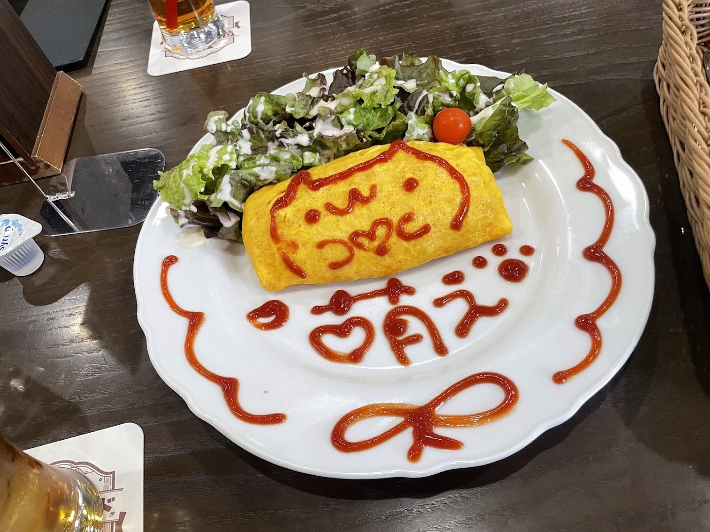 In Akihabara, there is no problem even if a maid from another world serves you!