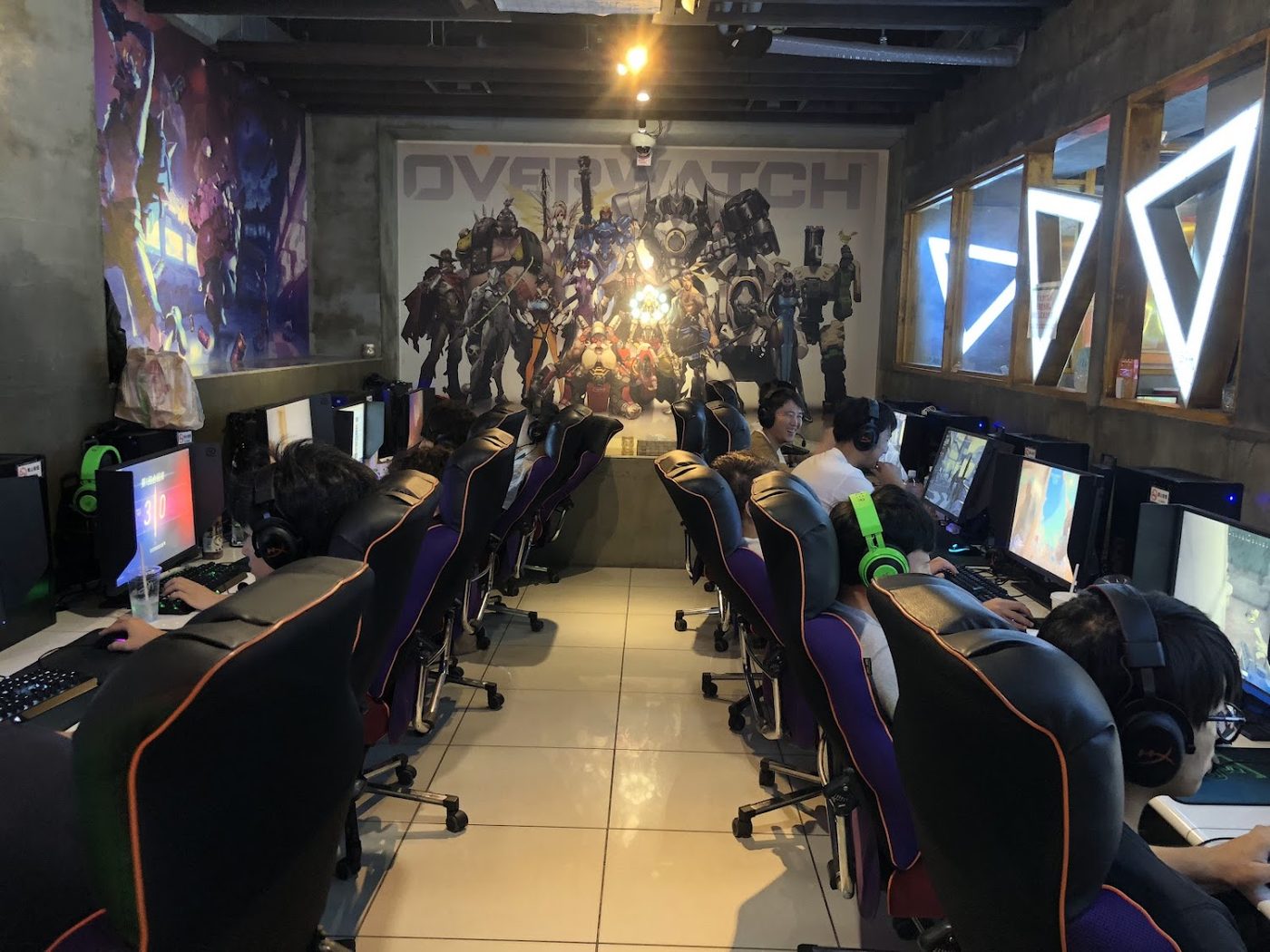 E-Sports Cafe