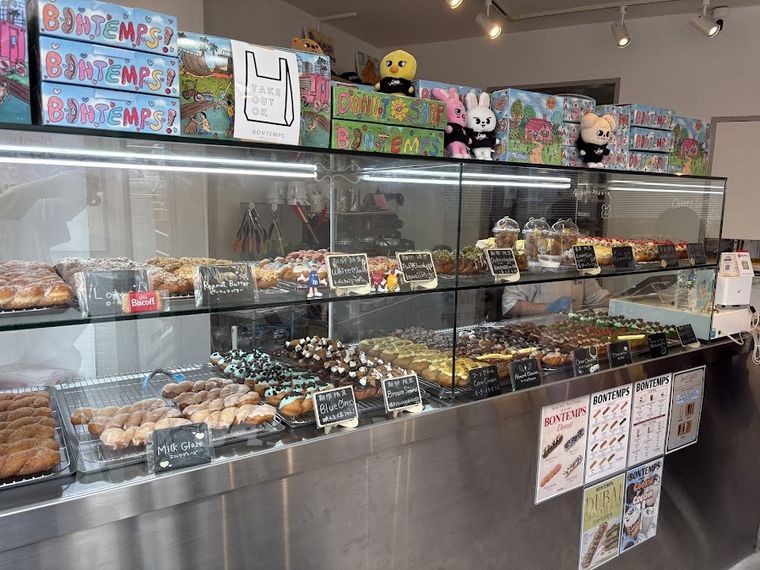 BONTEMPS Tokyo Harajuku Donut & Coffee