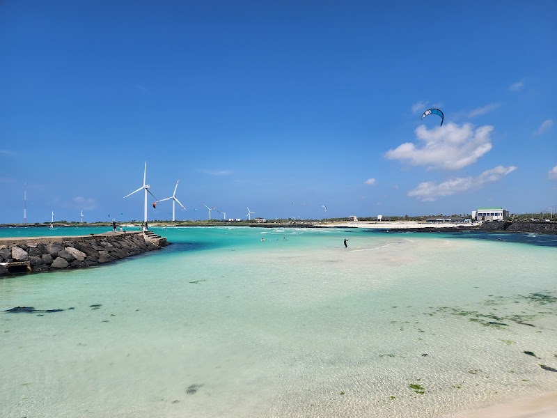 Gimnyeong Beach