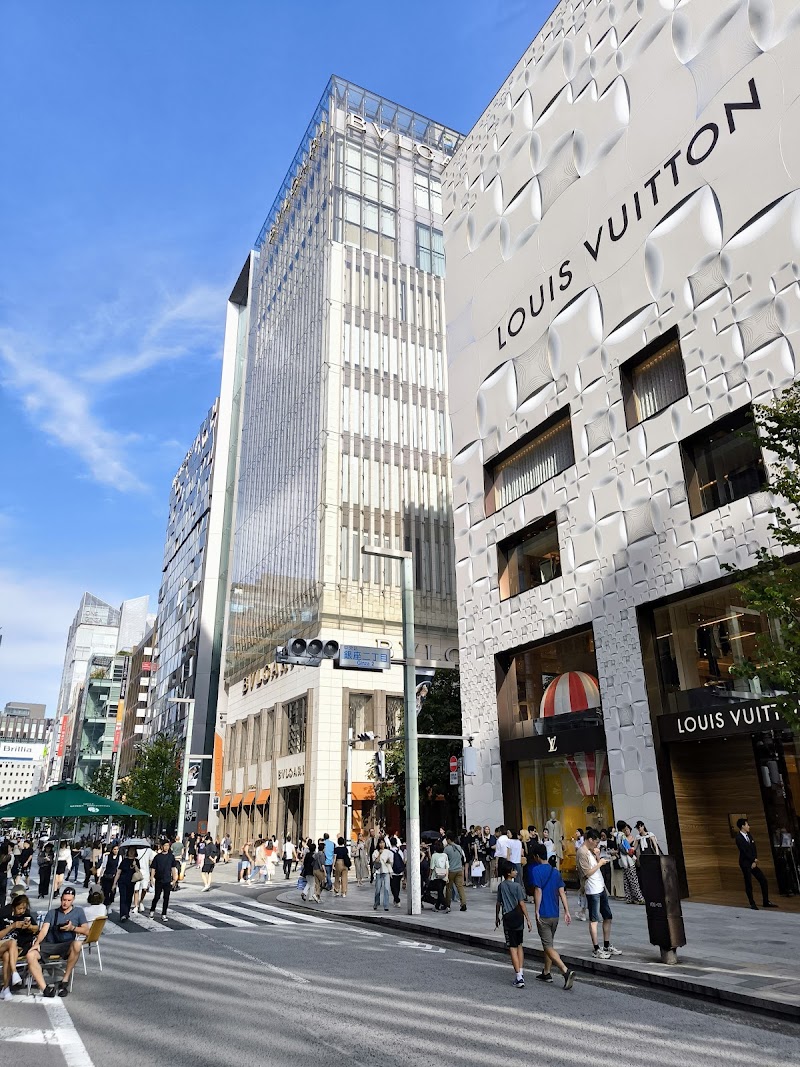 Ginza Weekend Pedestrian Paradise