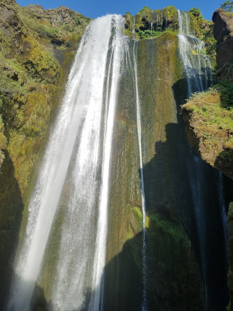 Gljúfrabúi (Hidden Waterfall)