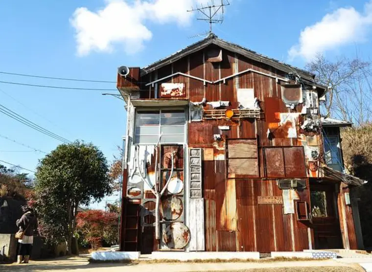 Goju Shrine (Art House Project)