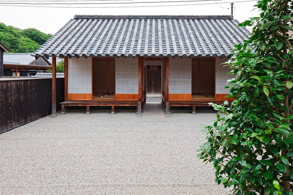 Goju Shrine (Art House Project)