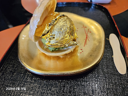 Gold Leaf Workshop Experience
